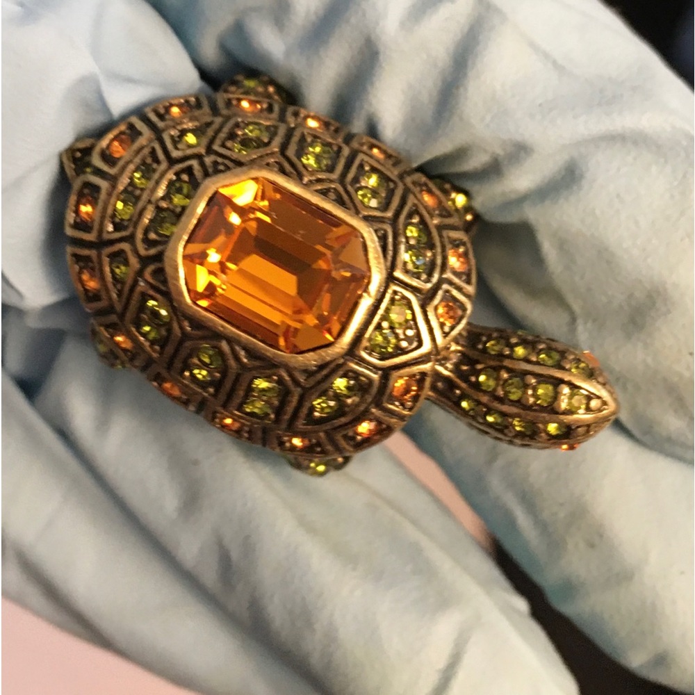 Heidi Daus Turtle Ring!! - image 3
